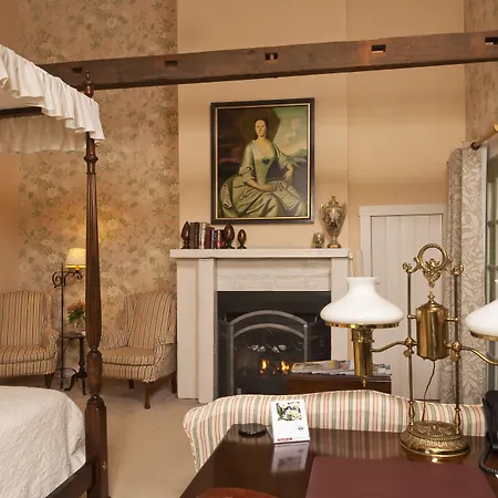 Fairville Inn-2